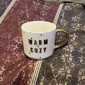 White and Gold Ceramic Drinkware Mug